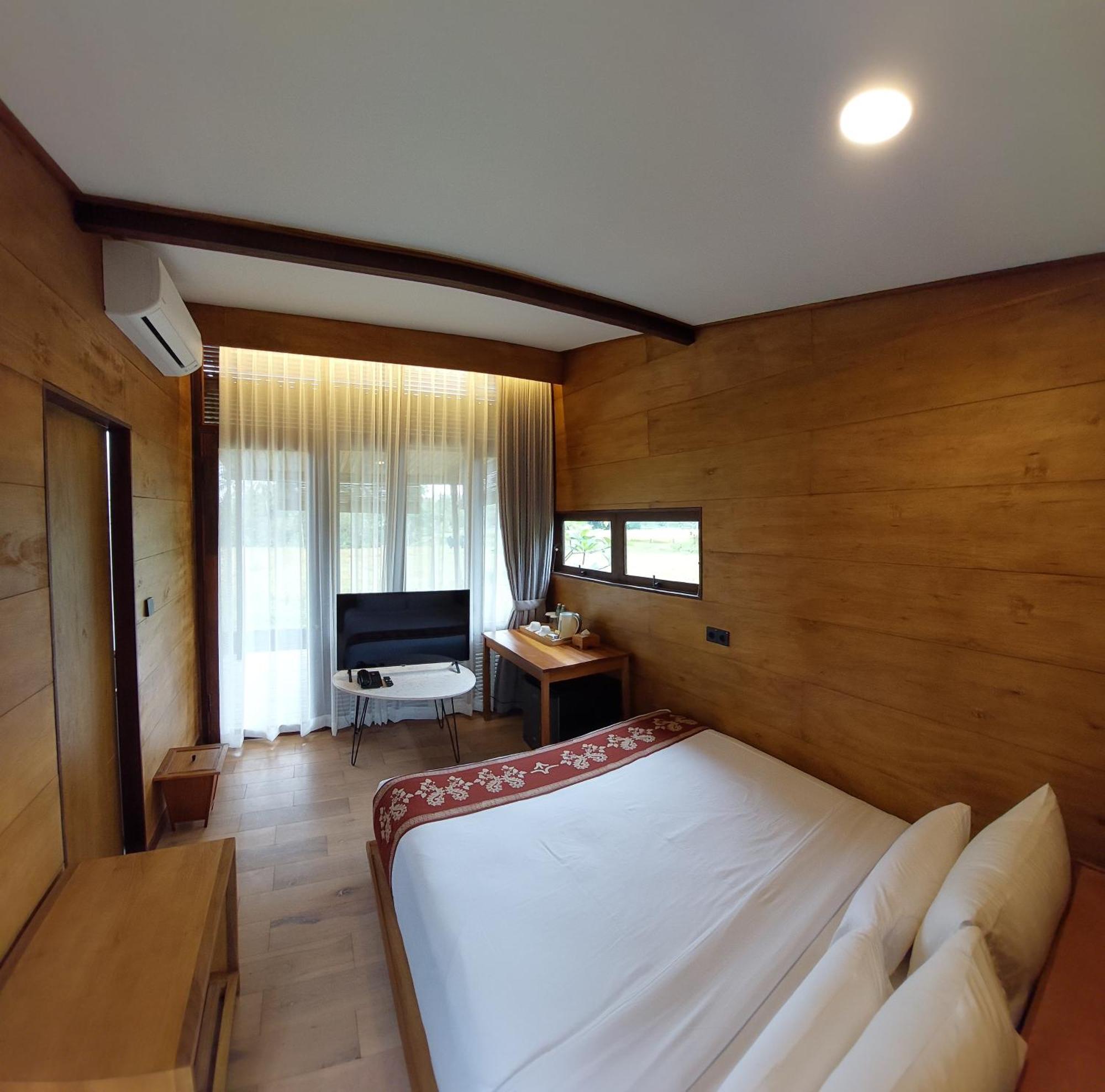 Teras Hotel Ijen Banyuwangi Banyuwangi  Kültér fotó